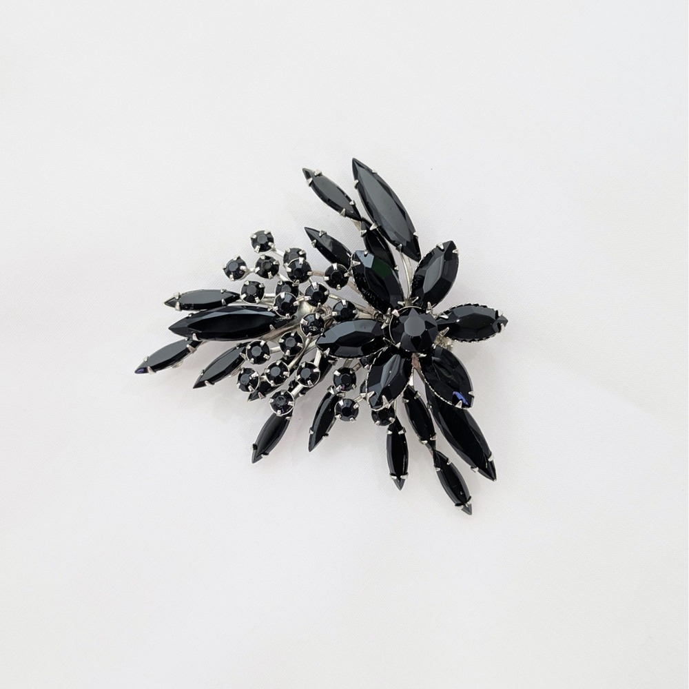 Vintage Marquise Navette And Round Black Rhinestone High Fashion Brooch Pin 3"